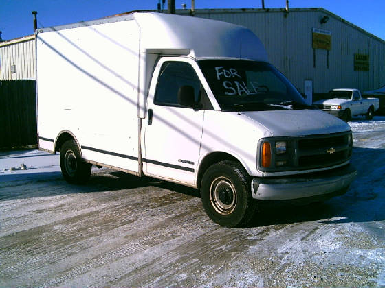 Truck/Chevy3500.JPG